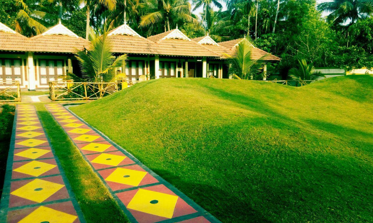 Deepanjali Wellness & Retreat Hotel Thanniyam Exterior photo