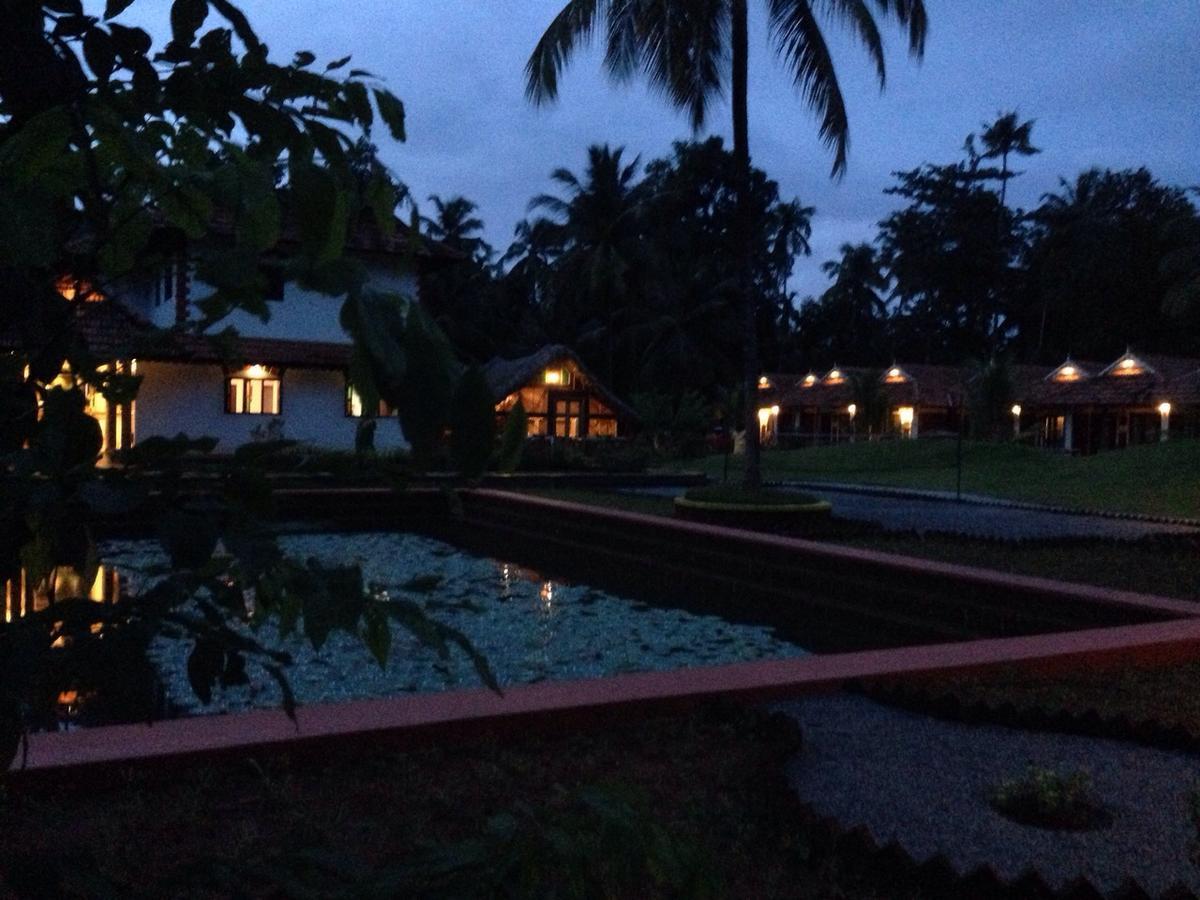 Deepanjali Wellness & Retreat Hotel Thanniyam Exterior photo