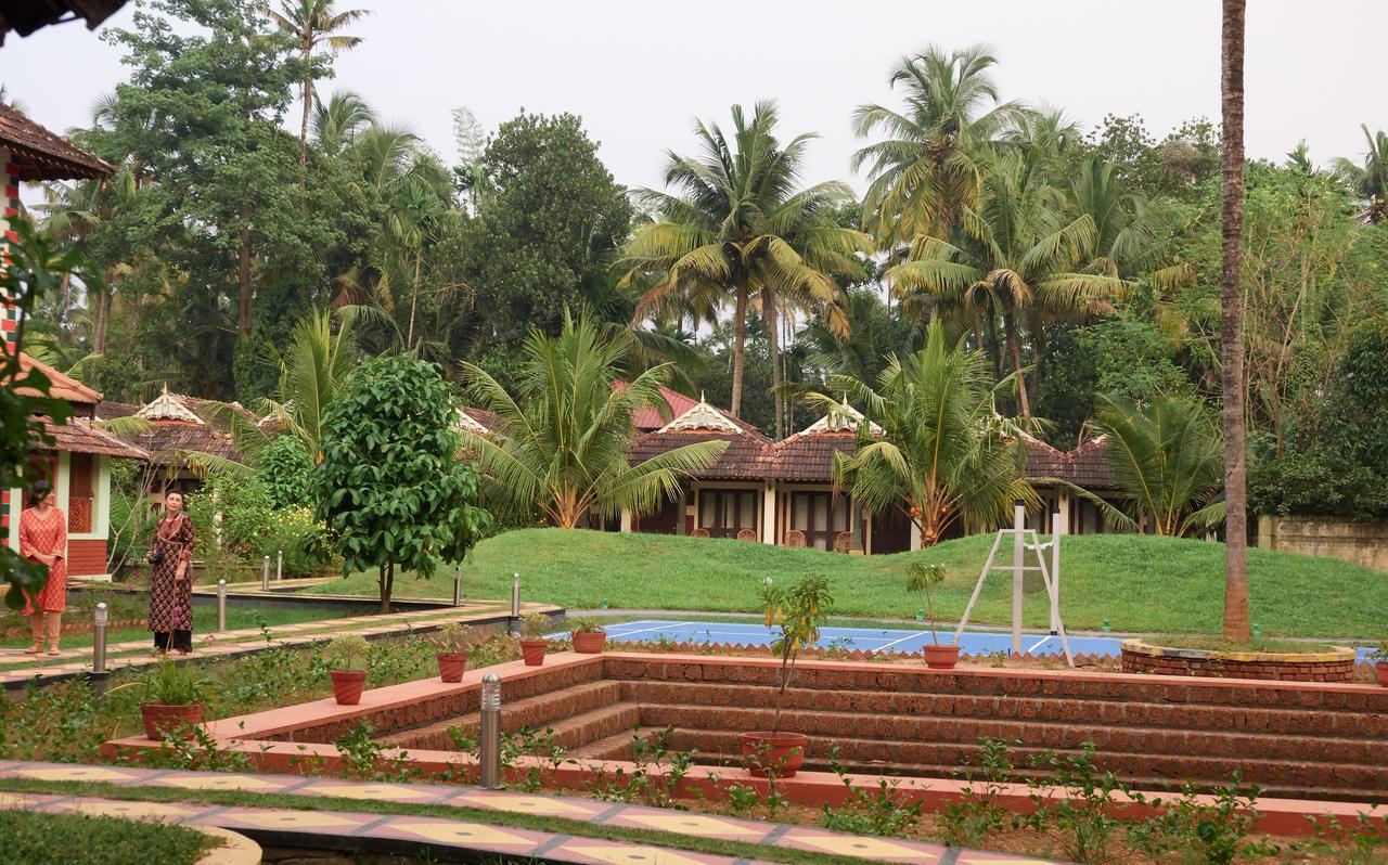 Deepanjali Wellness & Retreat Hotel Thanniyam Exterior photo